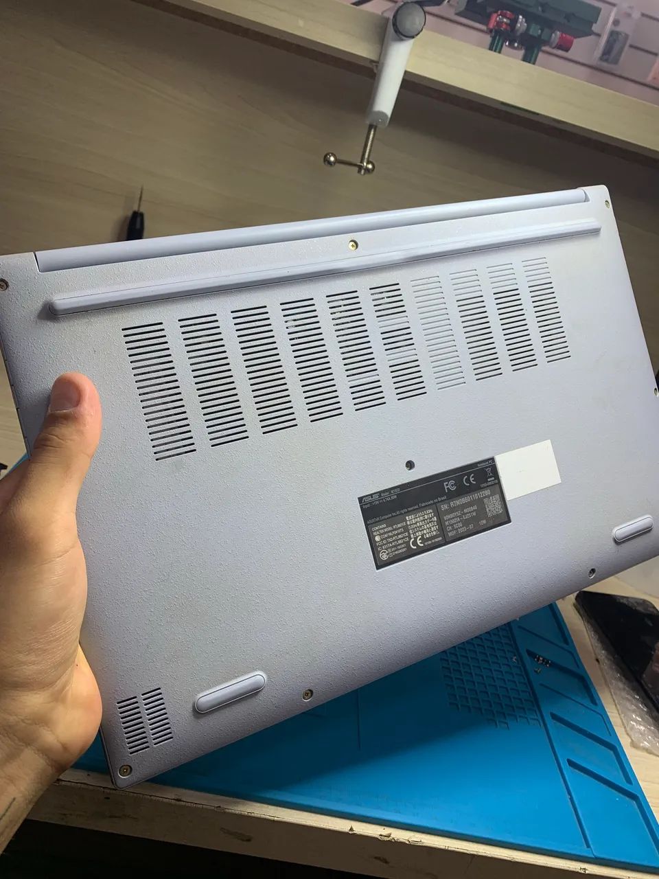 Vendo notebook asus vivobook (defeito, leia!!) - Foto 3