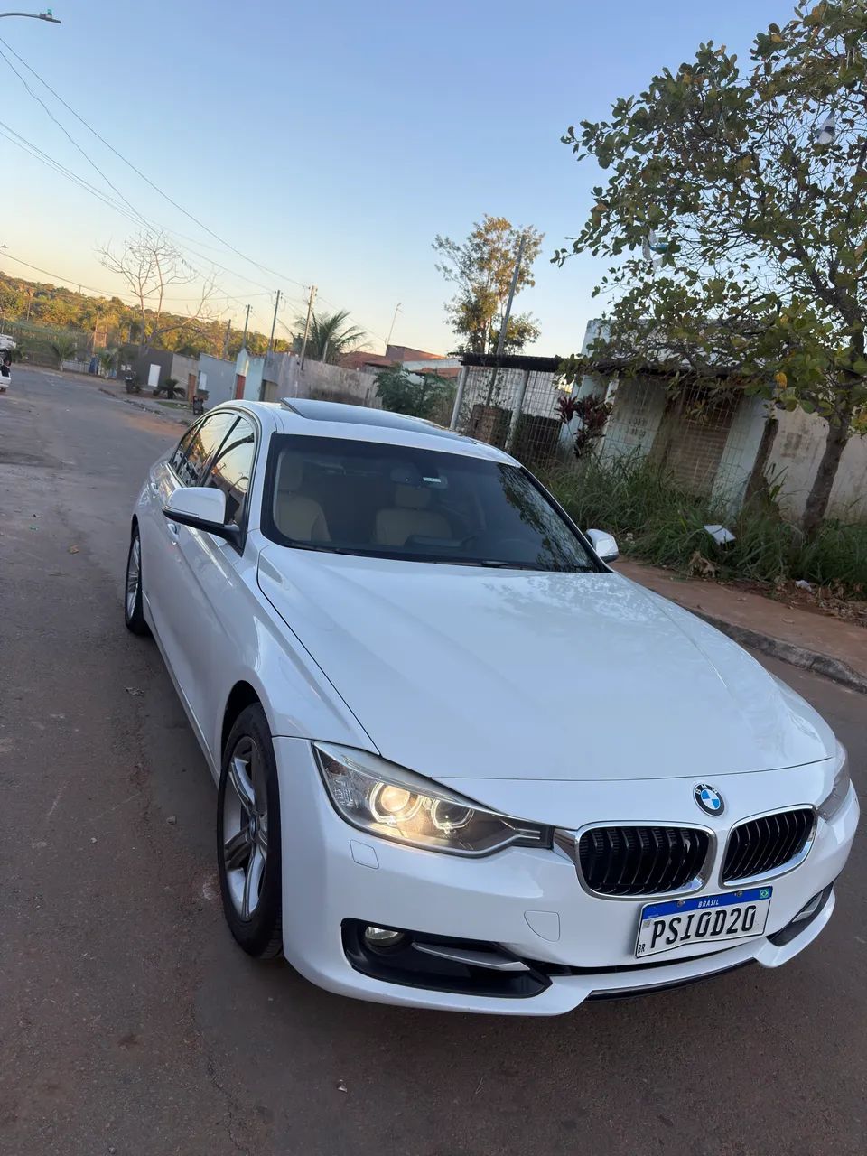 BMW 320I A 2.0 Turbo/activeflex 16V 184cv 4P 2015