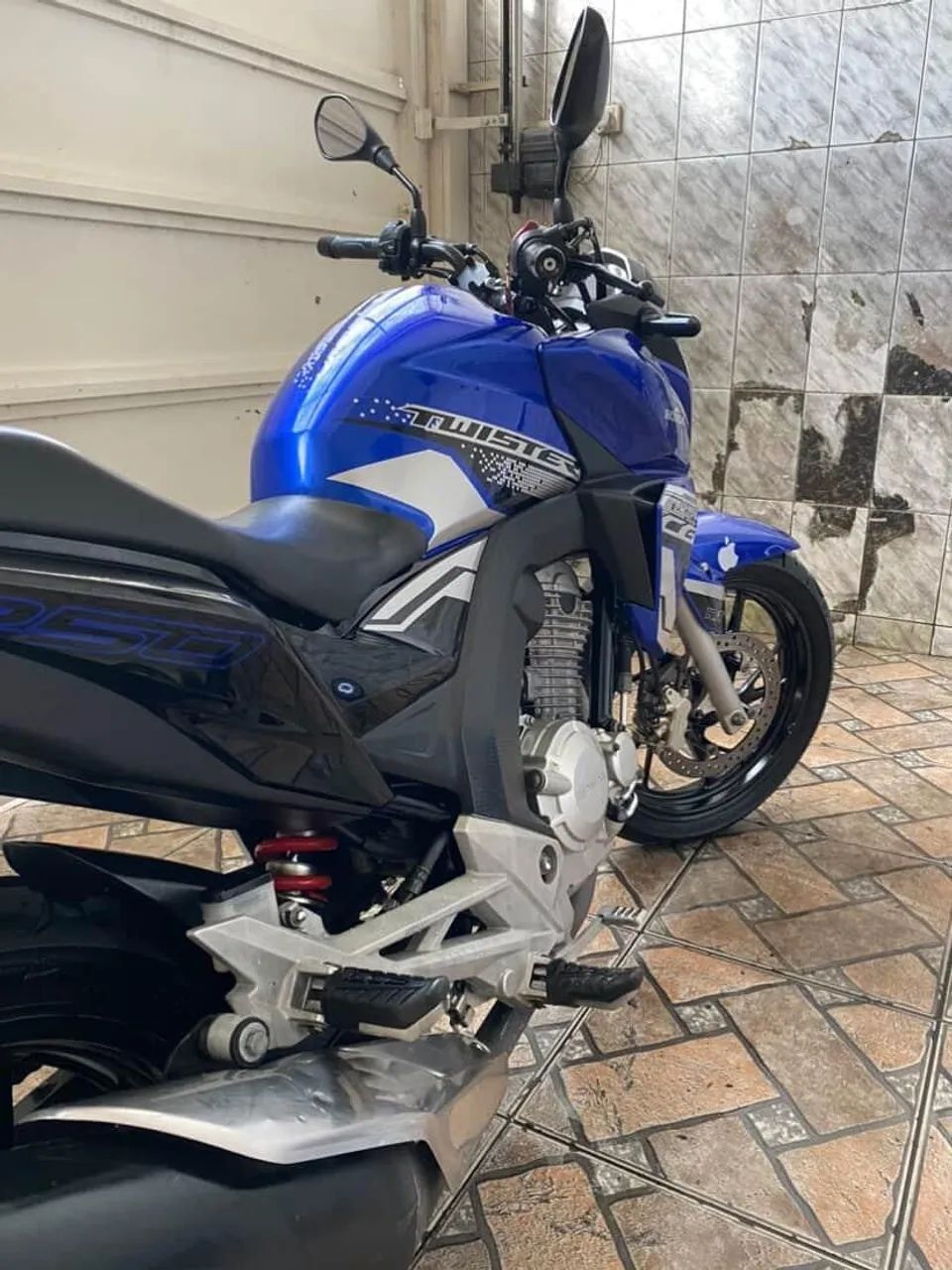 CB TWISTER 250cc - Foto 5
