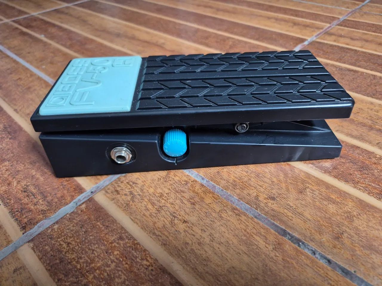 Pedal Boss fv50h volume  - Foto 2
