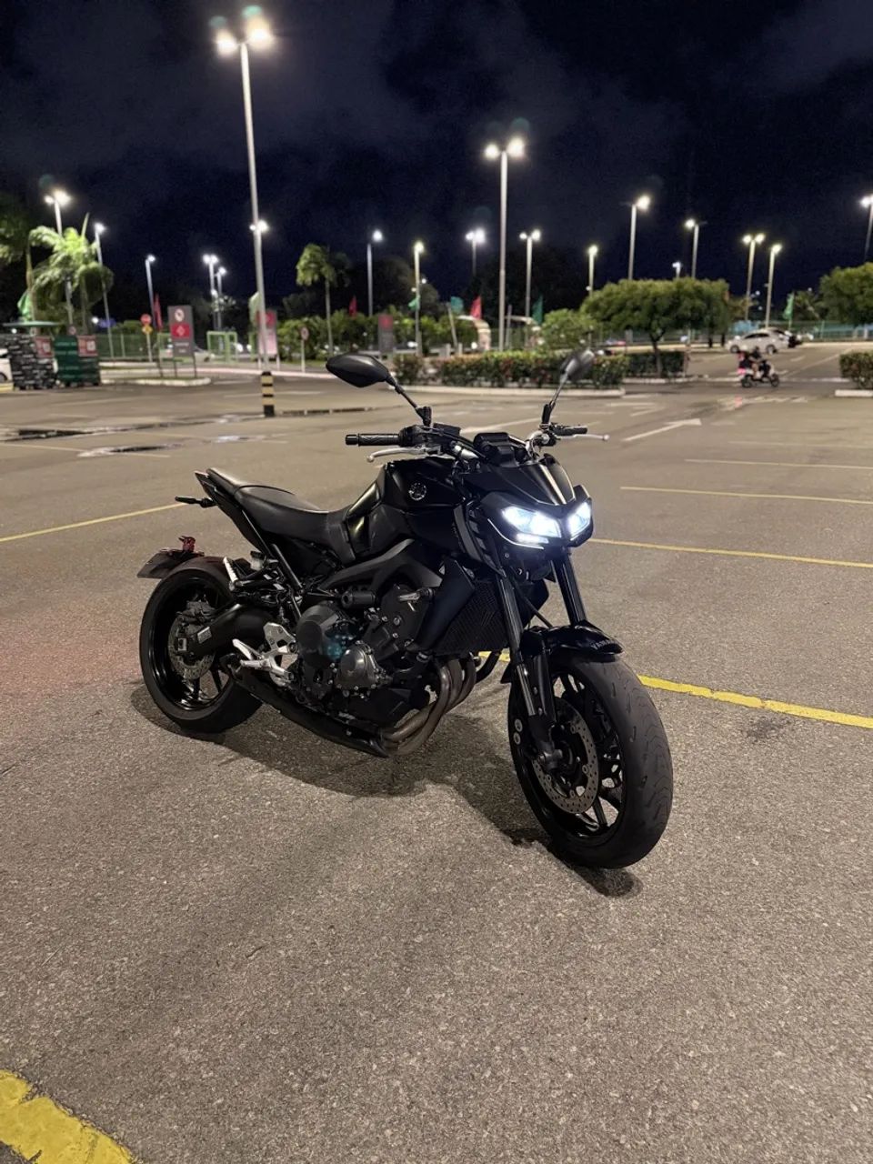 YAMAHA MT09 - 2022 ** 