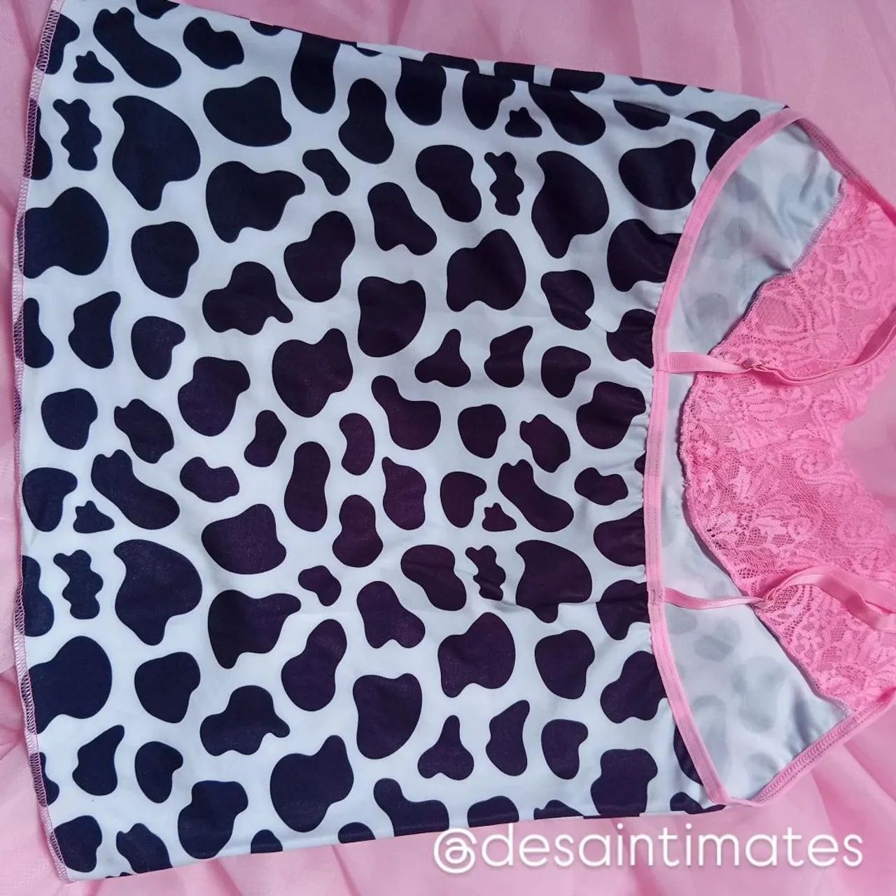 Pijama Feminino Estampado com Renda - Conforto e Estilo para suas Noites - Foto 2