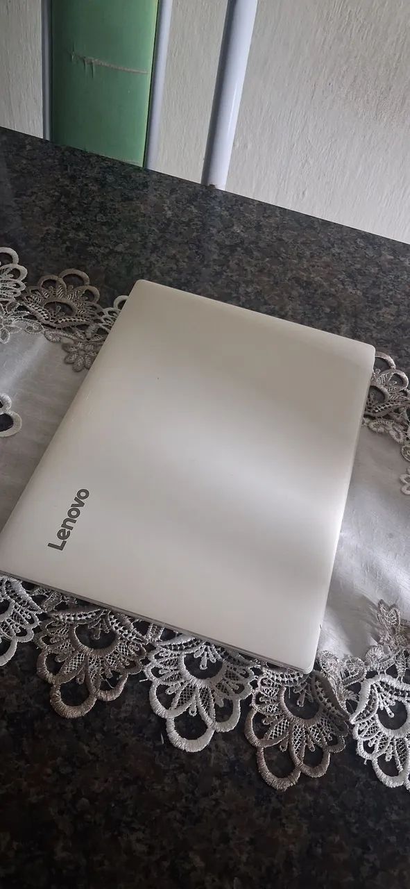 Notebook Lenovo - Processador Intel i3 