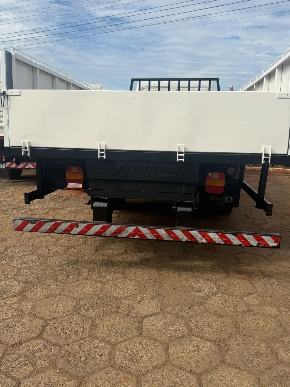 Ford Cargo 816 S - Foto 3