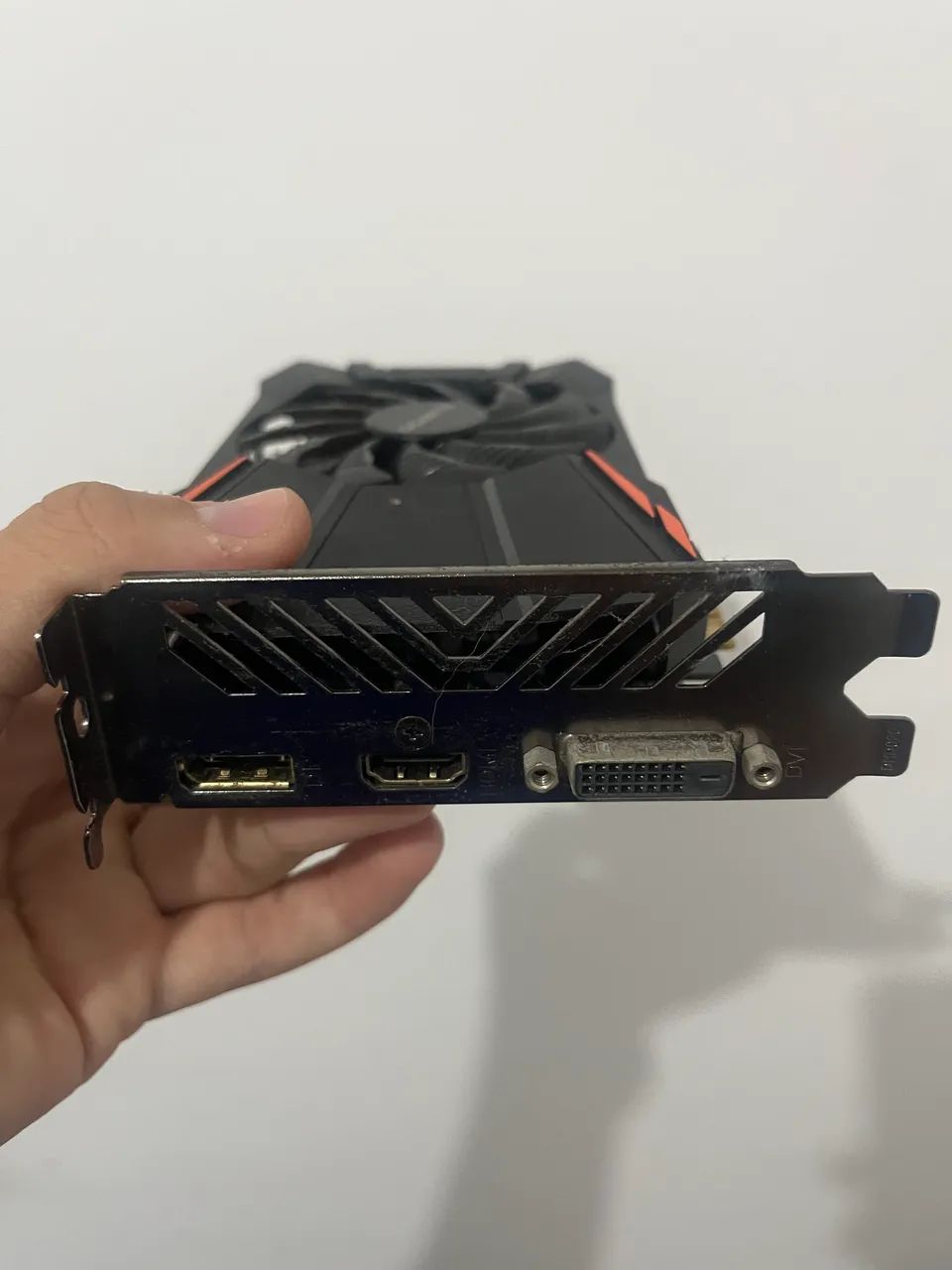 GTX 1050 TI 4GB - Foto 4