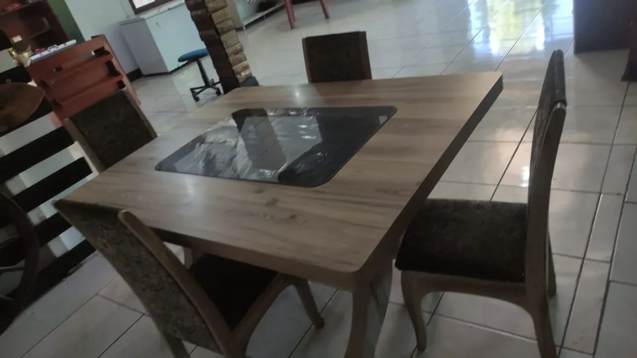 Glass Table64962146626562123
