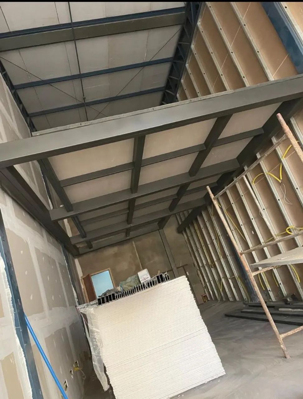 construimos galpão ., pergolado, reforma , mezanino, escada etc - Foto 4
