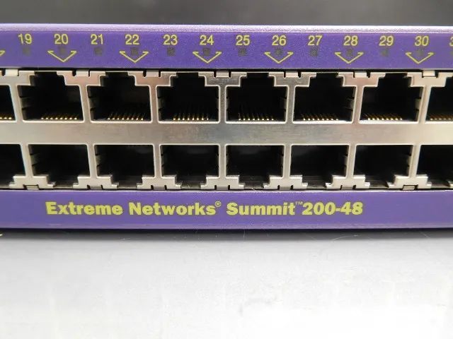 Switch Extreme Summit 200-48 Portas 10/100 L3 - Foto 2