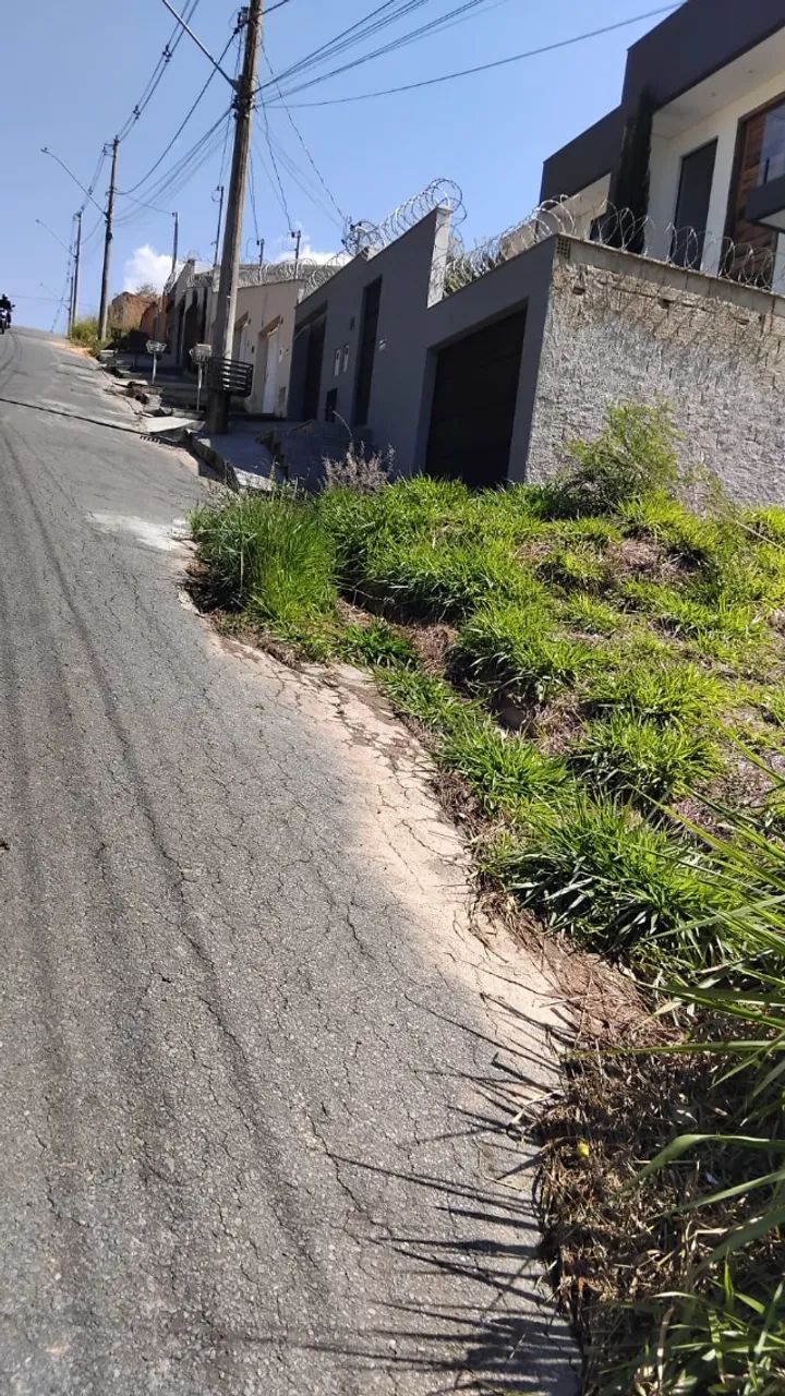 Lote de esquina  no Bairro Novo Centro. - Foto 4