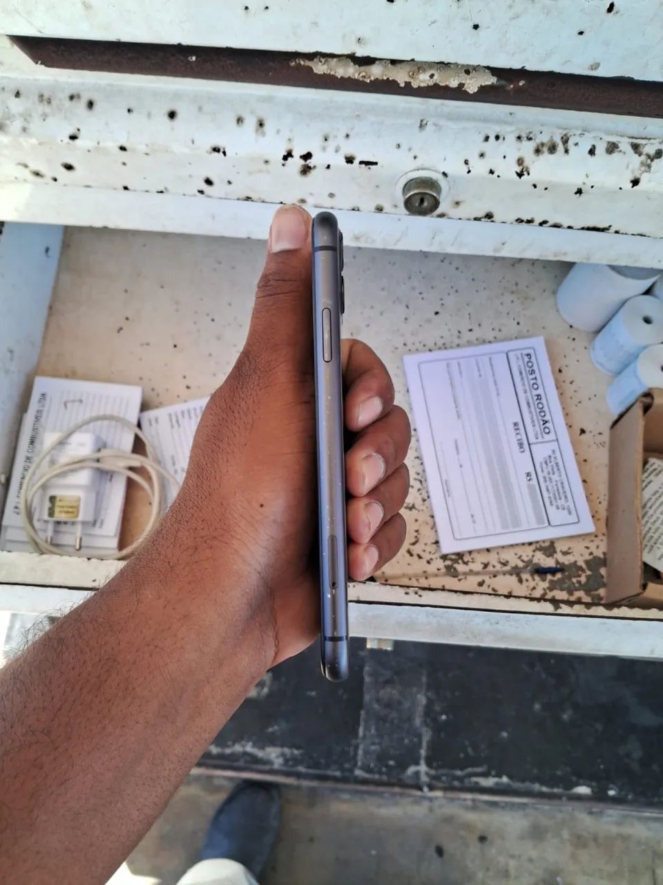 IPHONE 128Gb,COR PRETO,Bateria: 72% - Foto 3