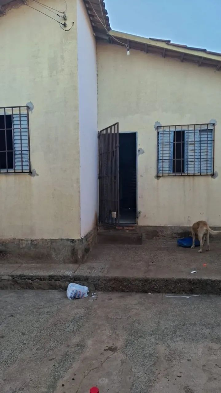 Alugo Casa no Setor Jardim Scala 