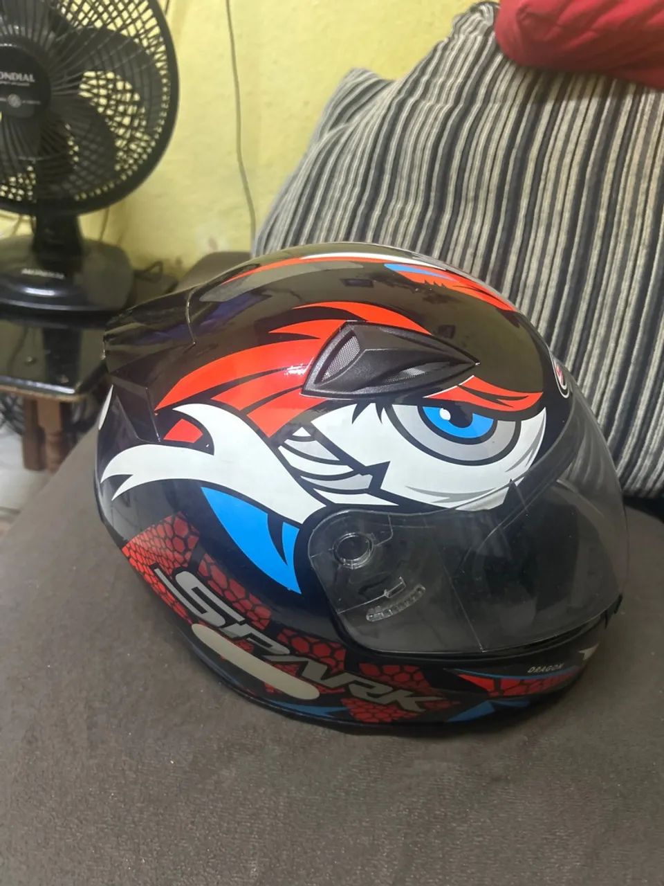 Capacete spark tamanho 60