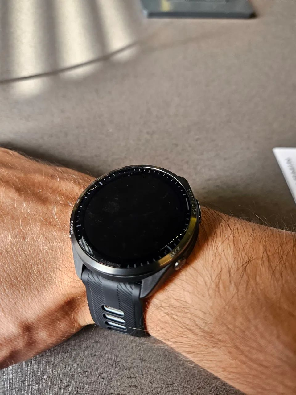 Garmin Forerunner 965 Preto Amoled 47mm Touchscreen - Foto 3