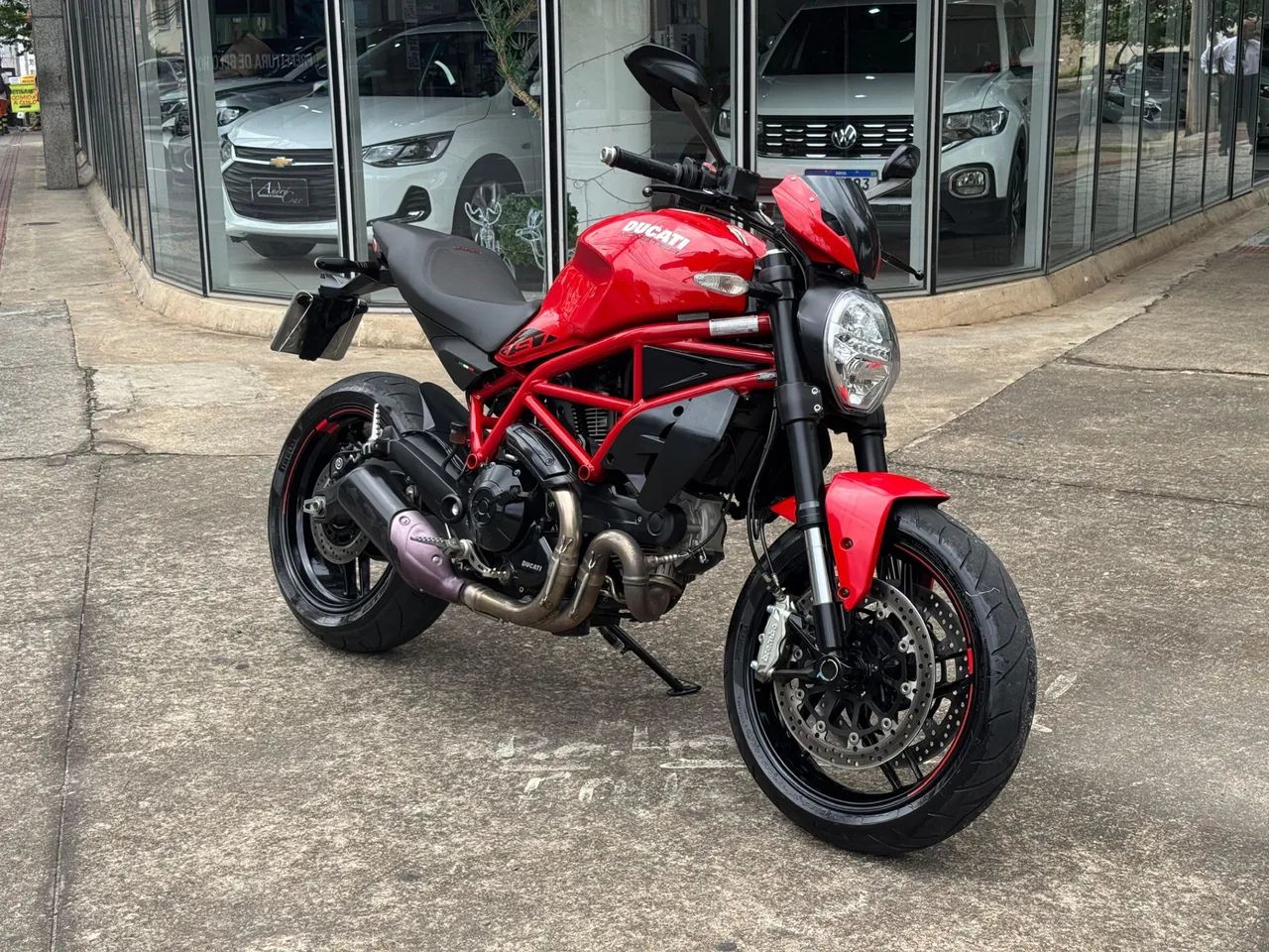 Ducati Monster 797