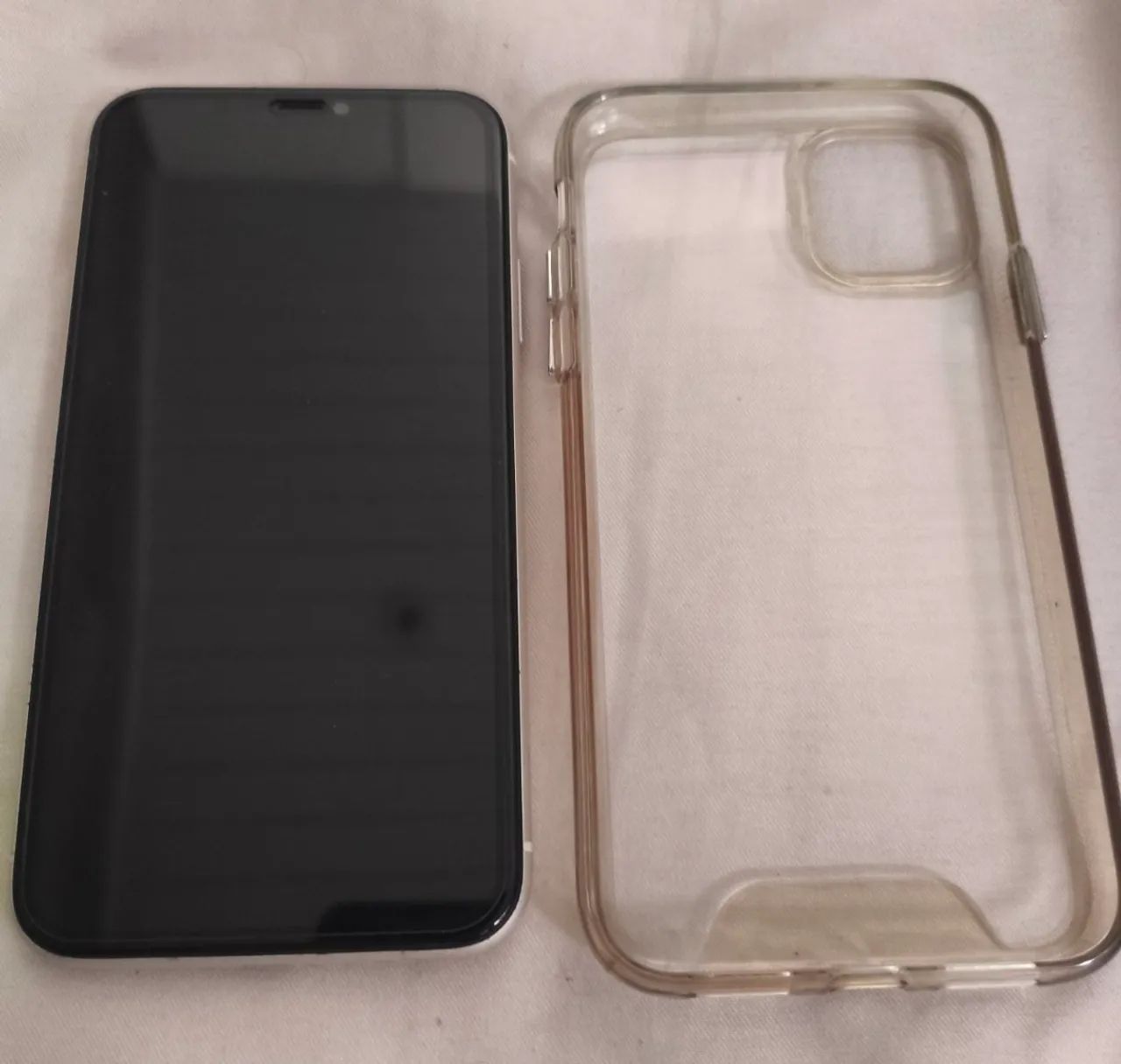 Iphone 11 - 64GB - Branco - Usado - Foto 3