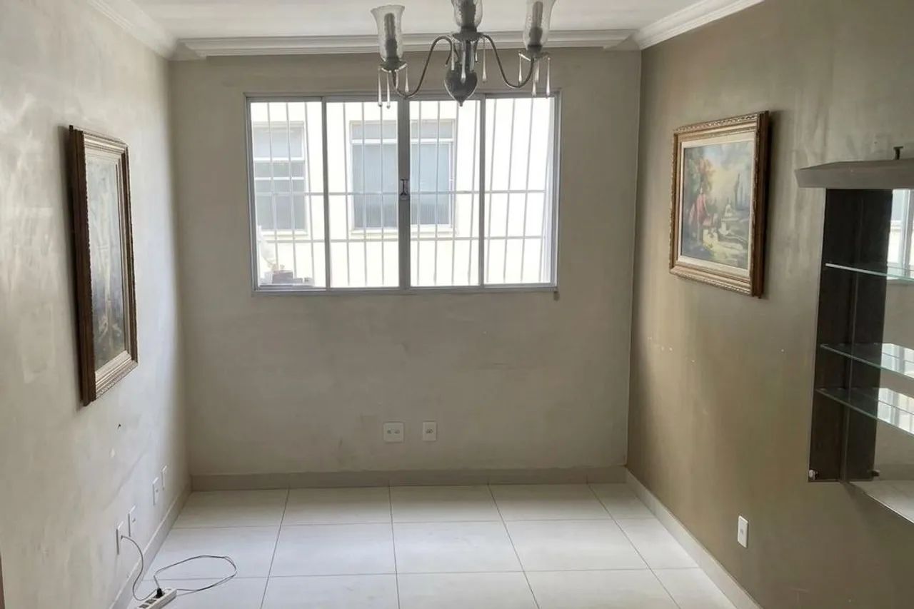 Apartamento à Venda - Cabral, 2 Quartos, 45 m2