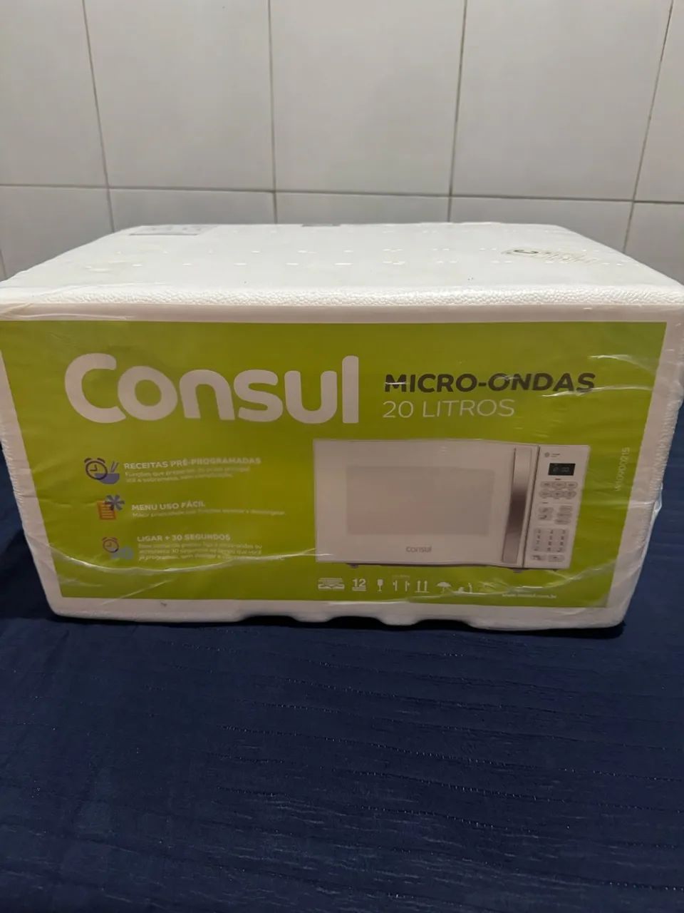 Vendo microondas consul 20l lacrado sem uso ! 
