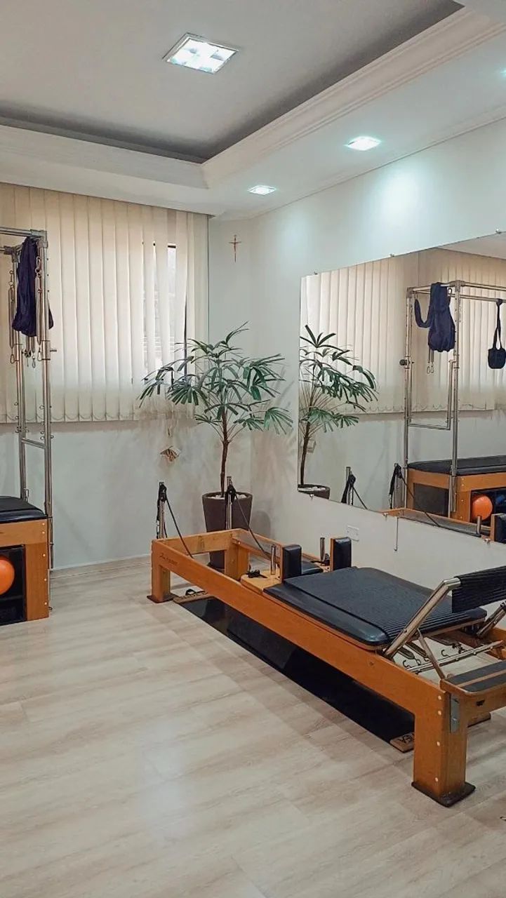 Vendo aparelho de Pilates - Reformer 