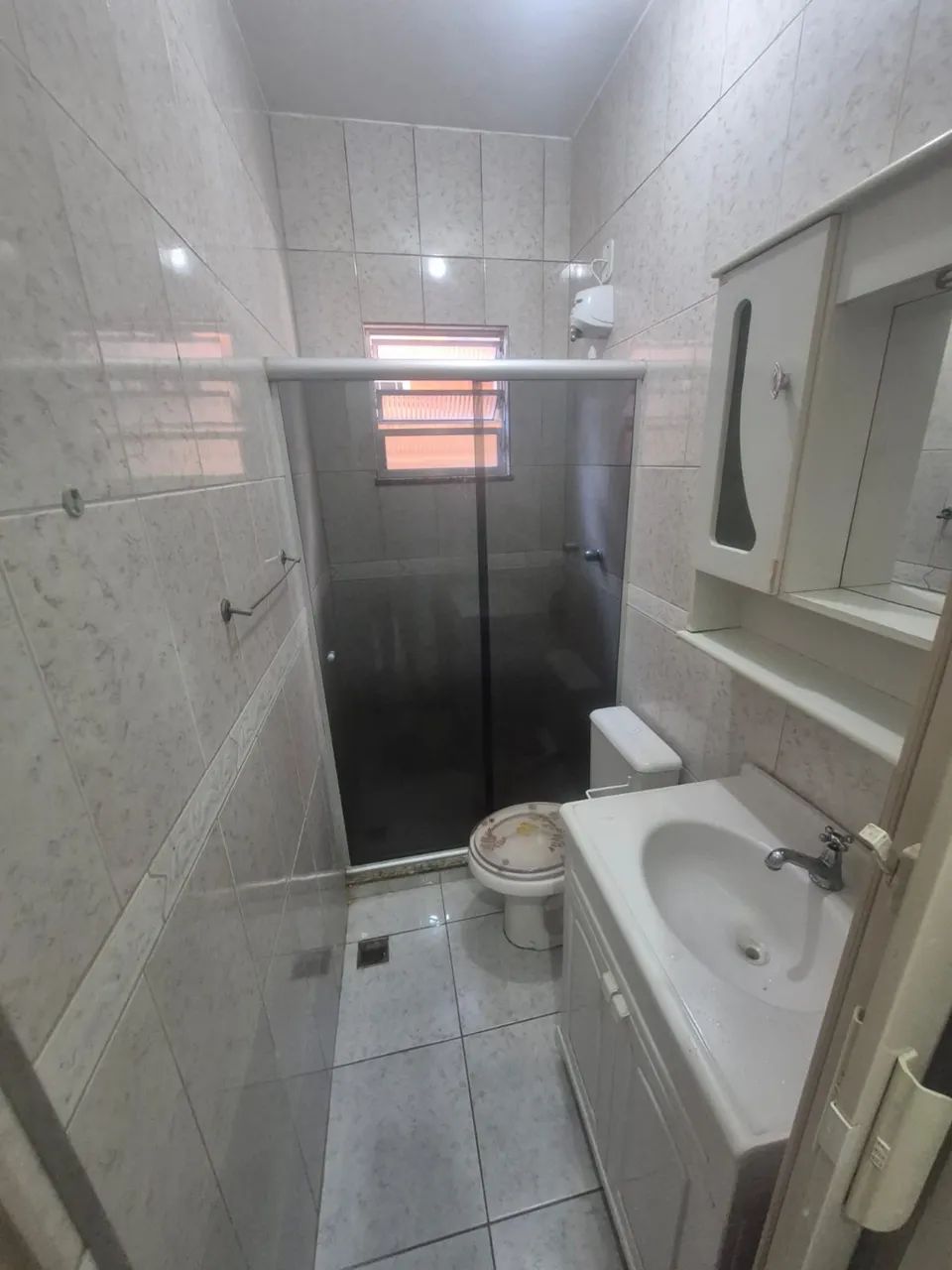 Alugo casa de vila de 2 quartos no Valqueire  - Foto 2