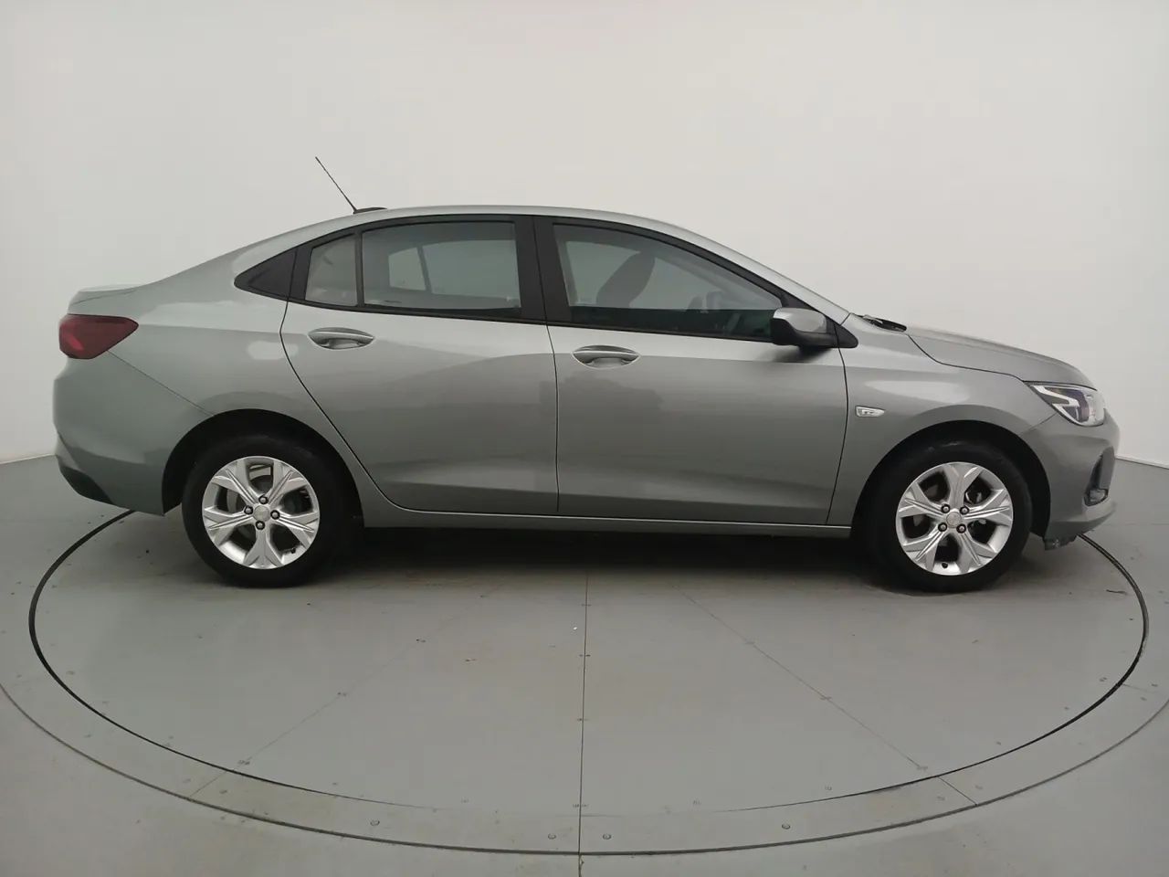 Chevrolet Onix Hatch LTZ 1.0 12V TB Flex Aut. 5P, foto 6 de 18