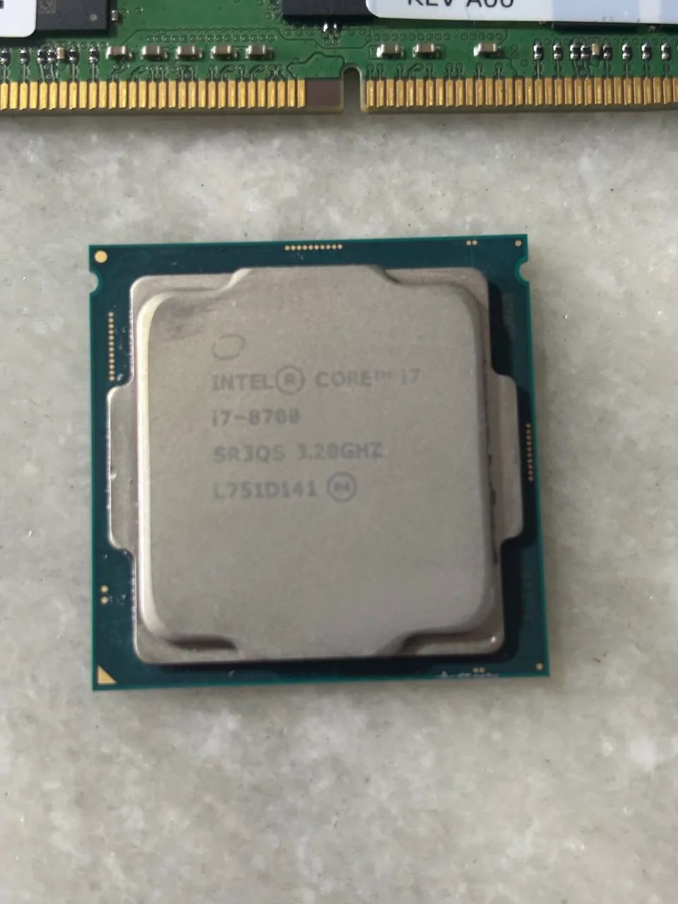 Kit i7 8700 + 32GB Ram 2933mhz - Foto 2
