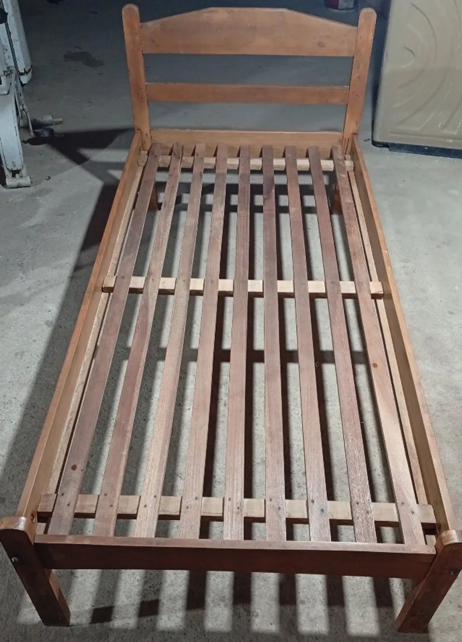 Cama de Solteiro em Madeira Maciça 88x188cm - Foto 2