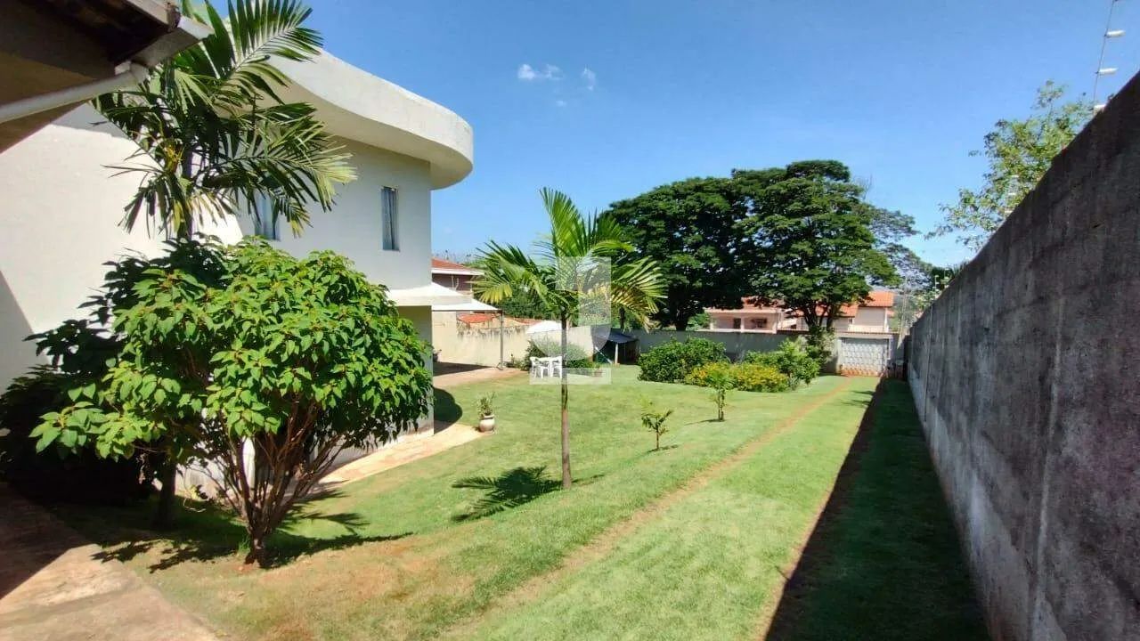 Chácara à Venda - Patropi, Paulínia - 970m2 - 4 Quartos