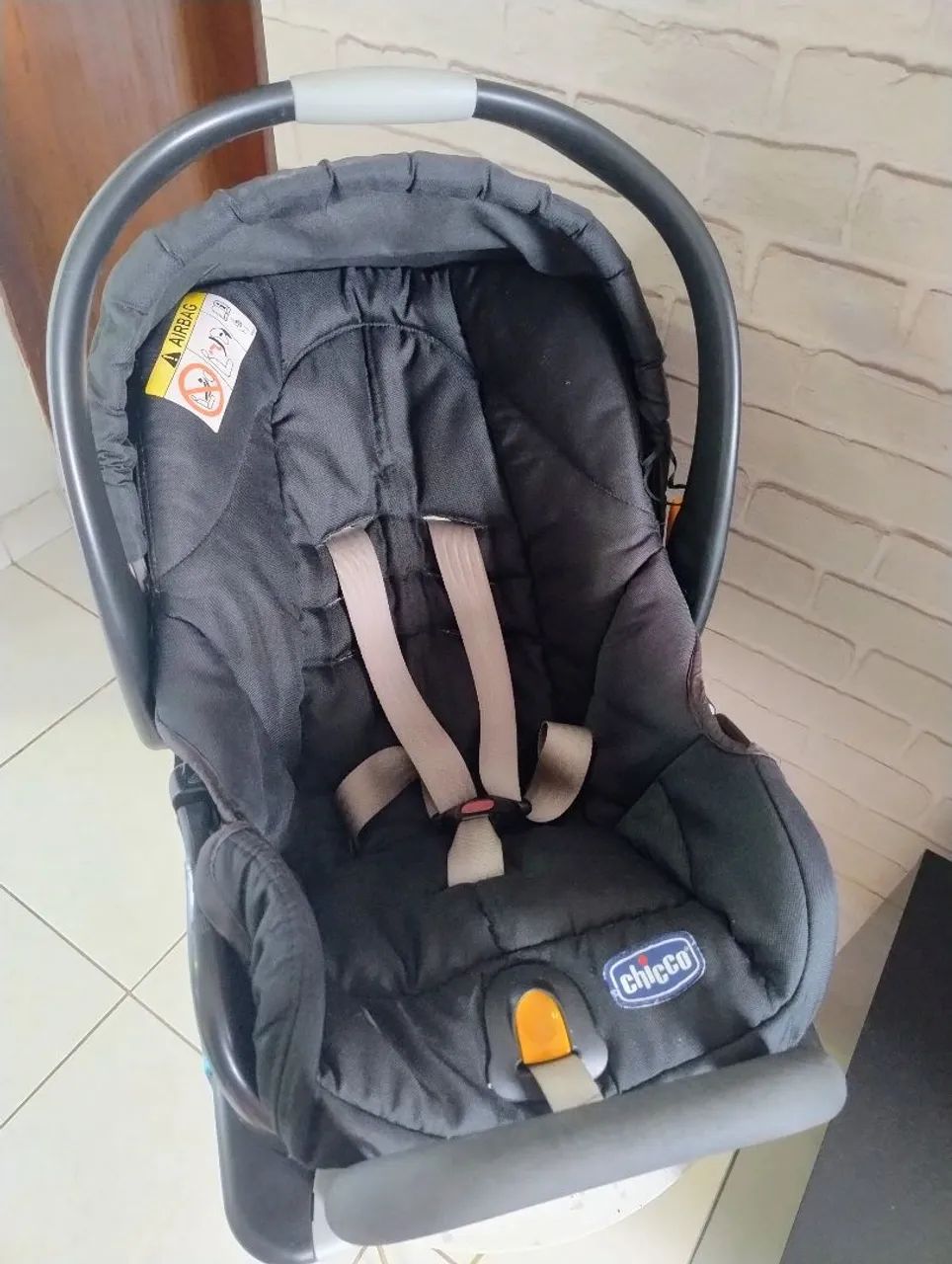 Bebê conforto com base Chicco - Foto 5