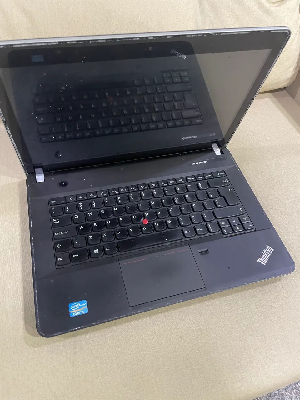 Carcaça de notebook da Lenovo com carregador - Foto 4