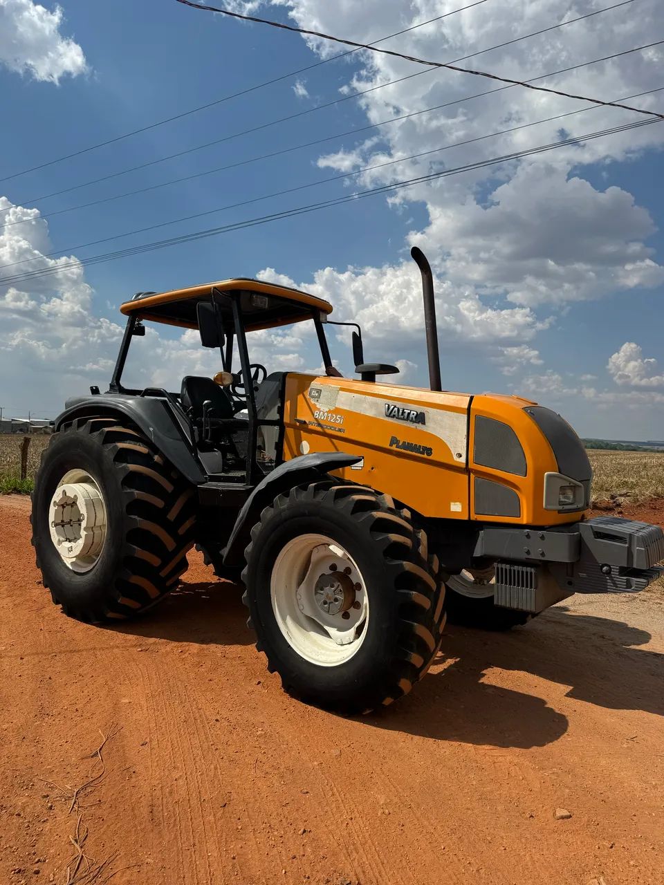 Valtra BM 125i ano 2012 
