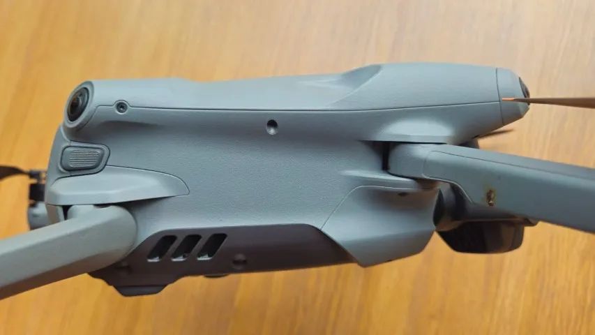 DJI AIR 3 SEMI-NOVO COMBO COMPLETO - Foto 5