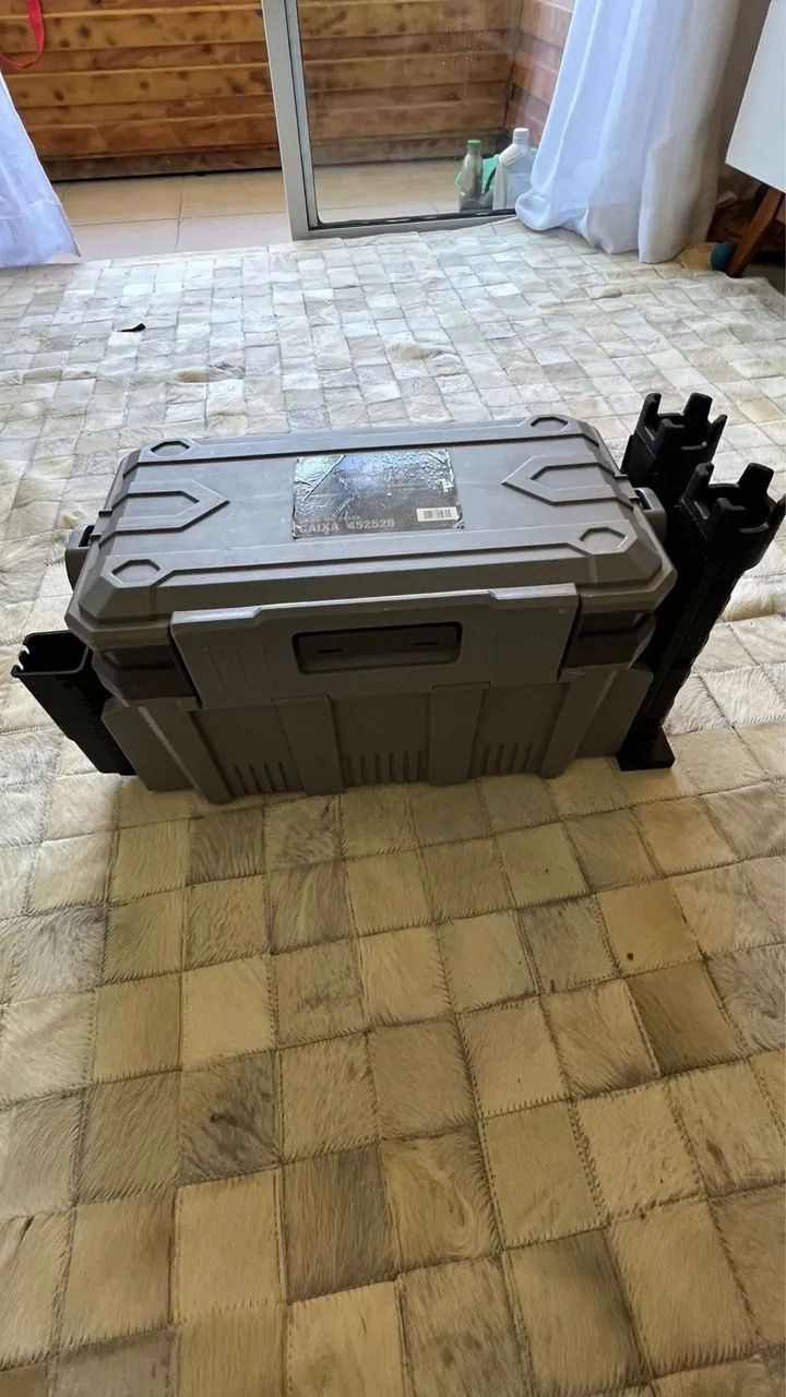 Caixa de Pesca Pesca Brasil + Acessórios (2 porta varas + 1 porta objeto) - Foto 2