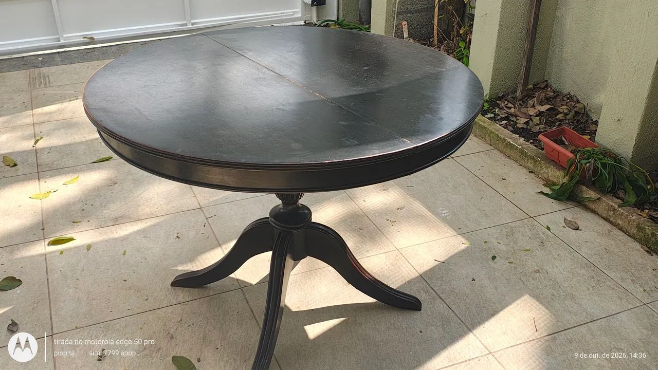 Mesa de jantar inglesa 