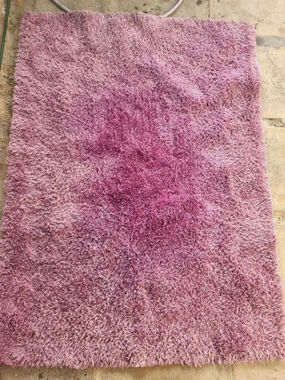 TAPETE DE SALA FELPUDO 1.49 × 1.95 mts