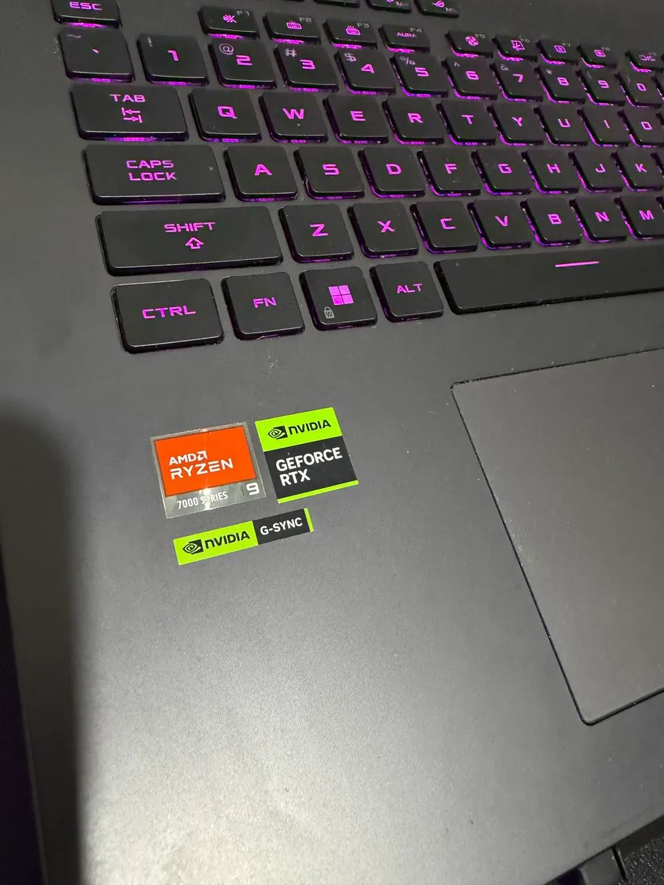 Notebook gamer ASUS rog strix  - Foto 2