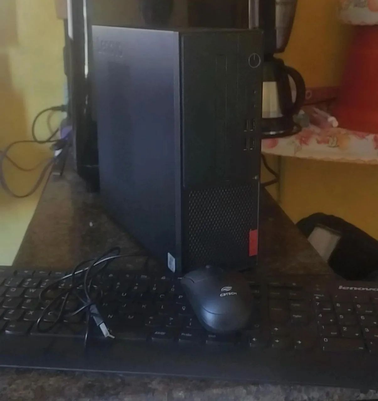 Computador Completo, modelo Lenovo. - Foto 2