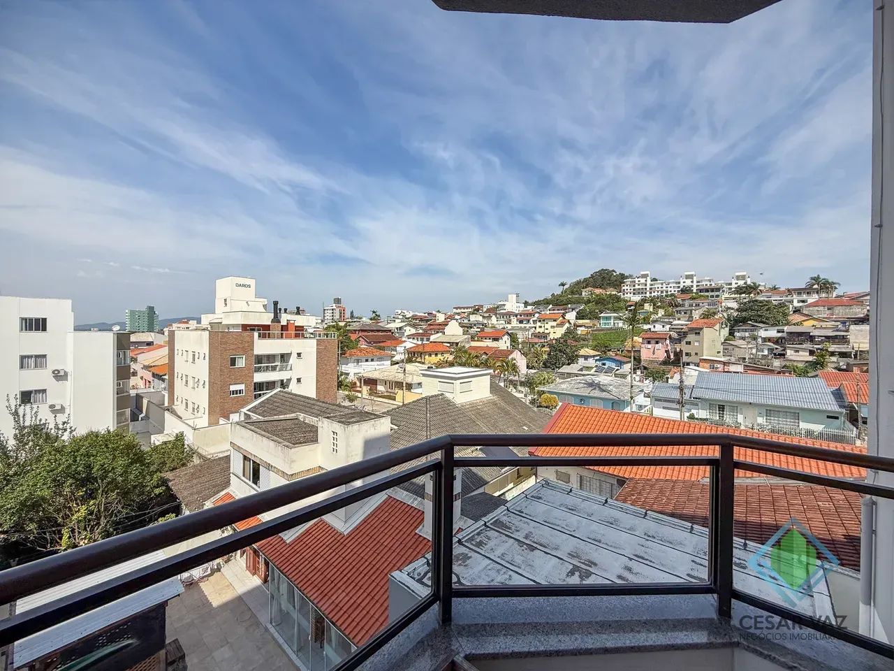 Imóvel para venda possui 86 metros quadrados com 3 quartos em Coqueiros - Florianópolis -  - Foto 4