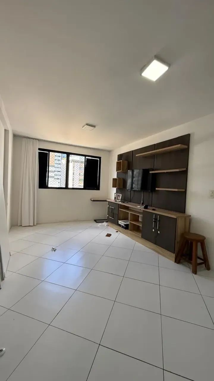 Apto quarto e Sala Semi mobiliado na Ponta Verde - Foto 4