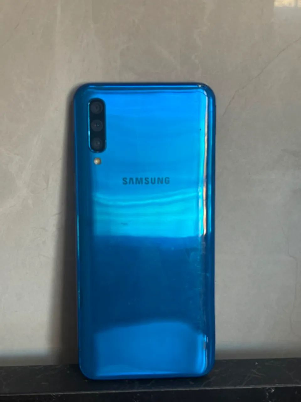 Samsung A50 - Foto 2