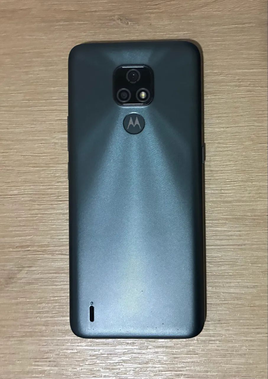 Smartphone Moto E7 32GB com Tela Trincada - Foto 5