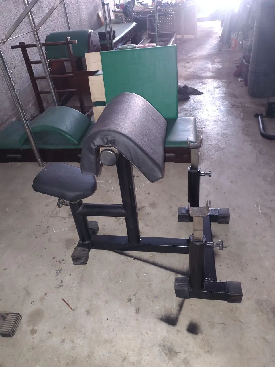 Equipamentos de musculação 