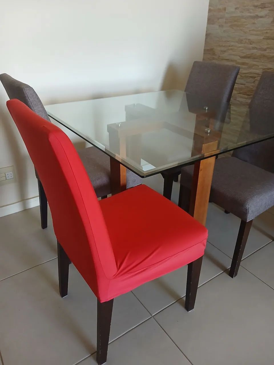 Mesa com 4 Cadeiras - Foto 4