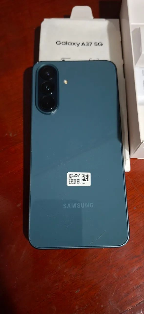 Celular samsung A37  5G 256 gb 8Gb ram - Foto 2