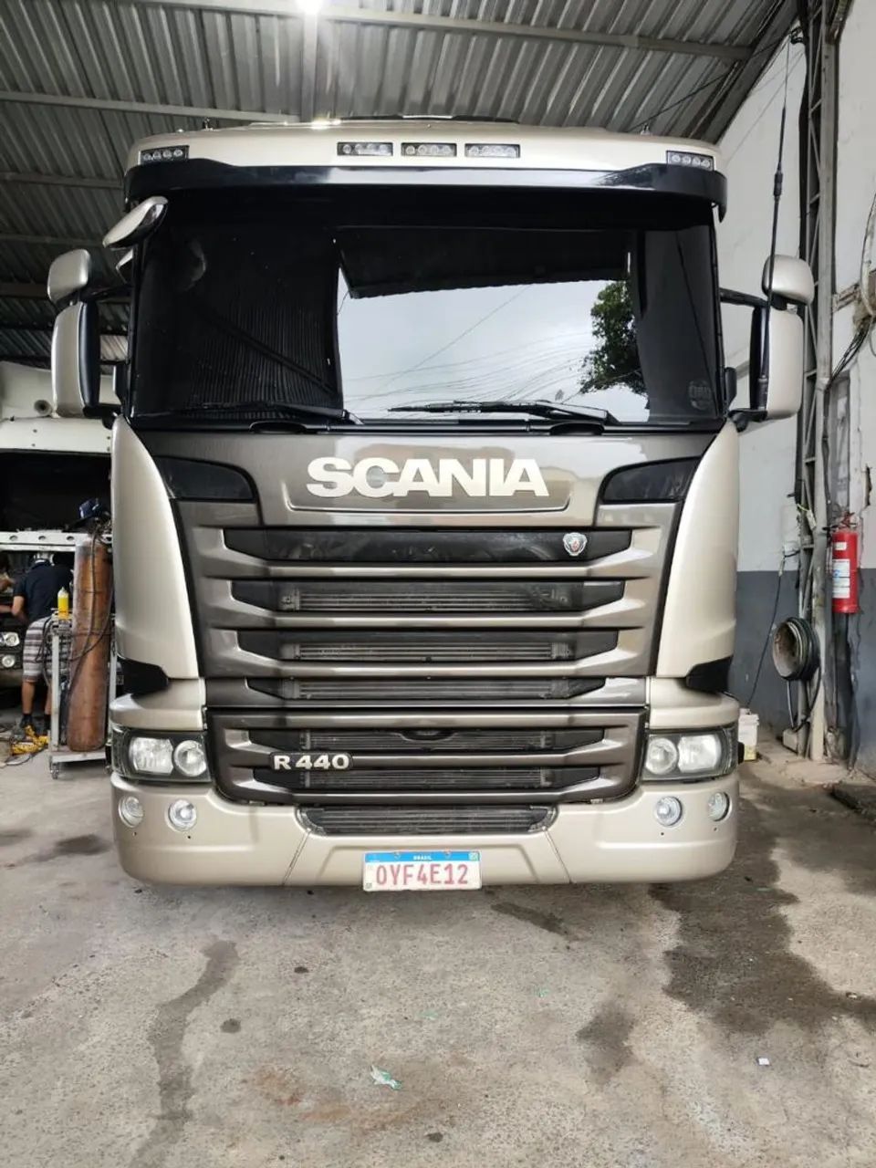Scania R440