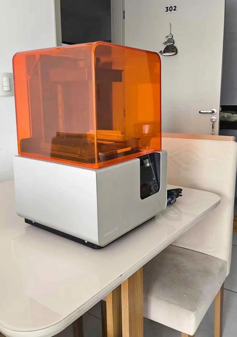Impressora Formlabs Form 2 Dental 3D Resin Printer