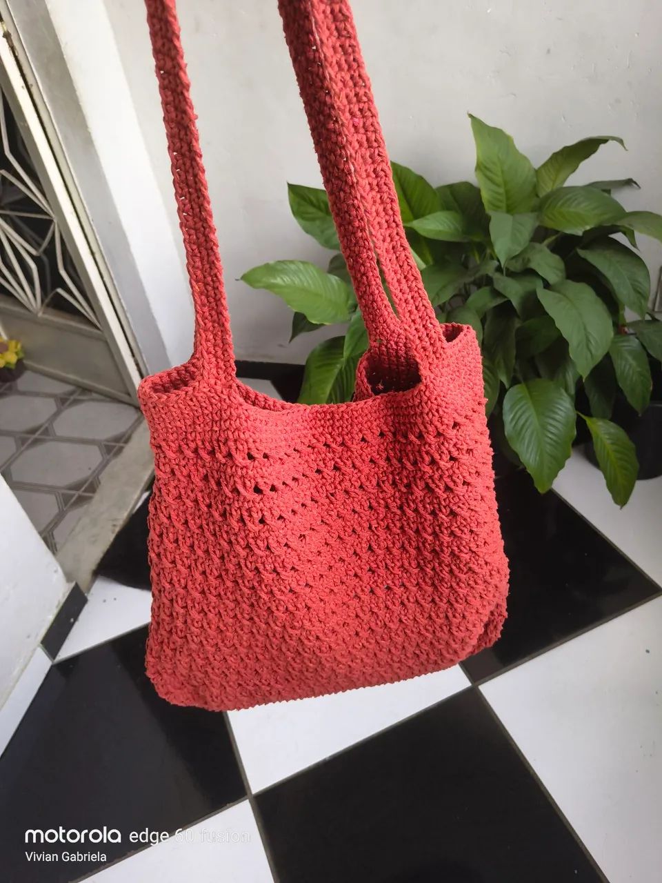Linda bolsa de crochê  - Foto 2