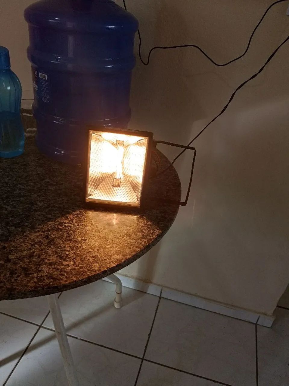 Refletor Alógeno 250 watts  - Foto 4