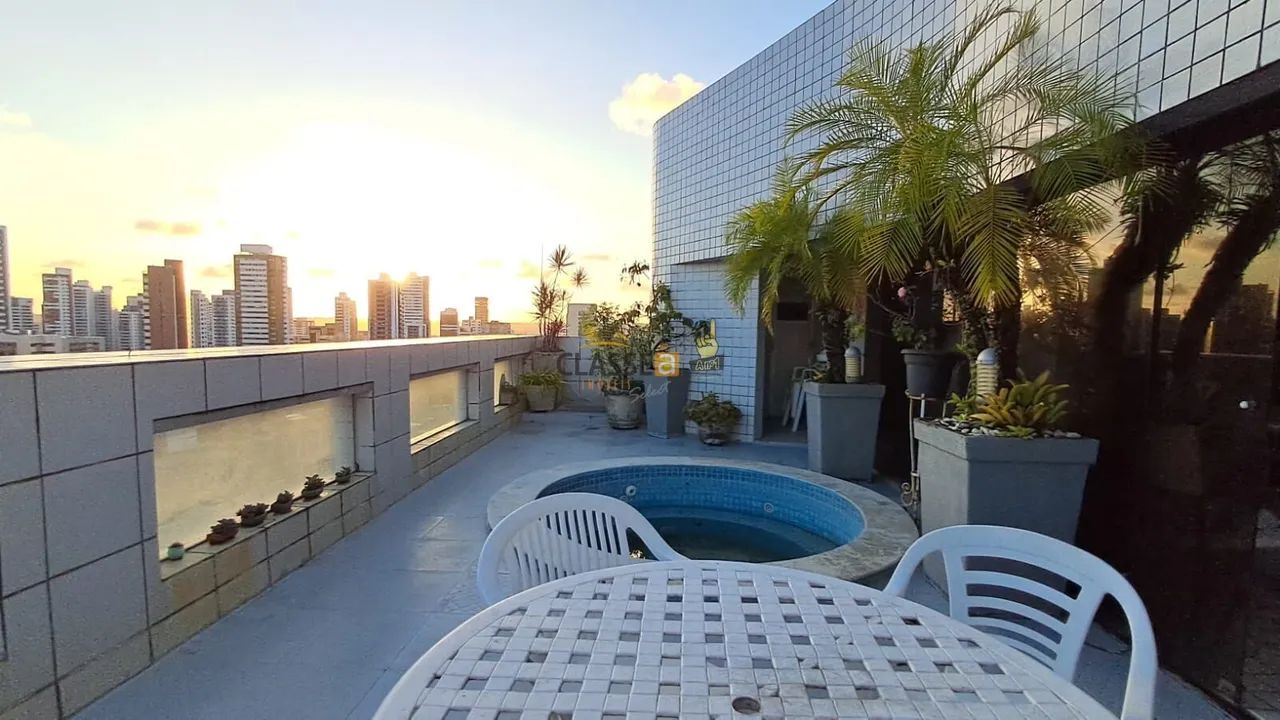 Cobertura com Piscina Privativa em Boa Viagem