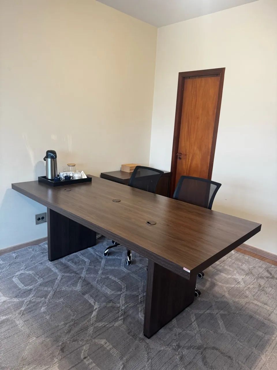 Mesa de reunião  - Foto 4