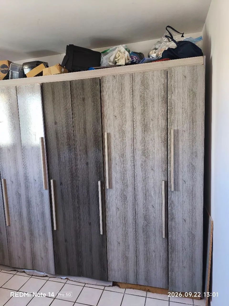 Guarda roupa usado com desgastes  - Foto 3